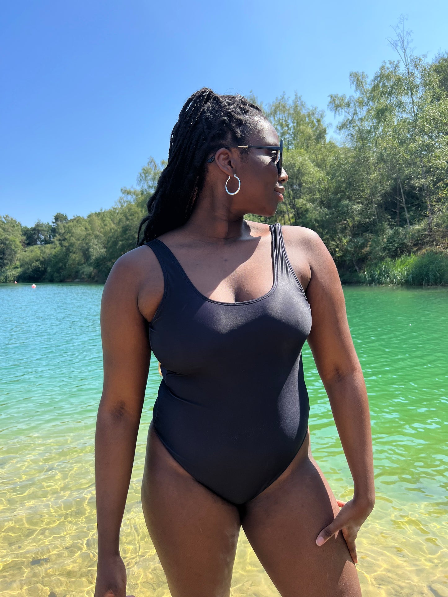 SAMPLE BLACK LOW SCOOP BACK SWIMSUIT (M)