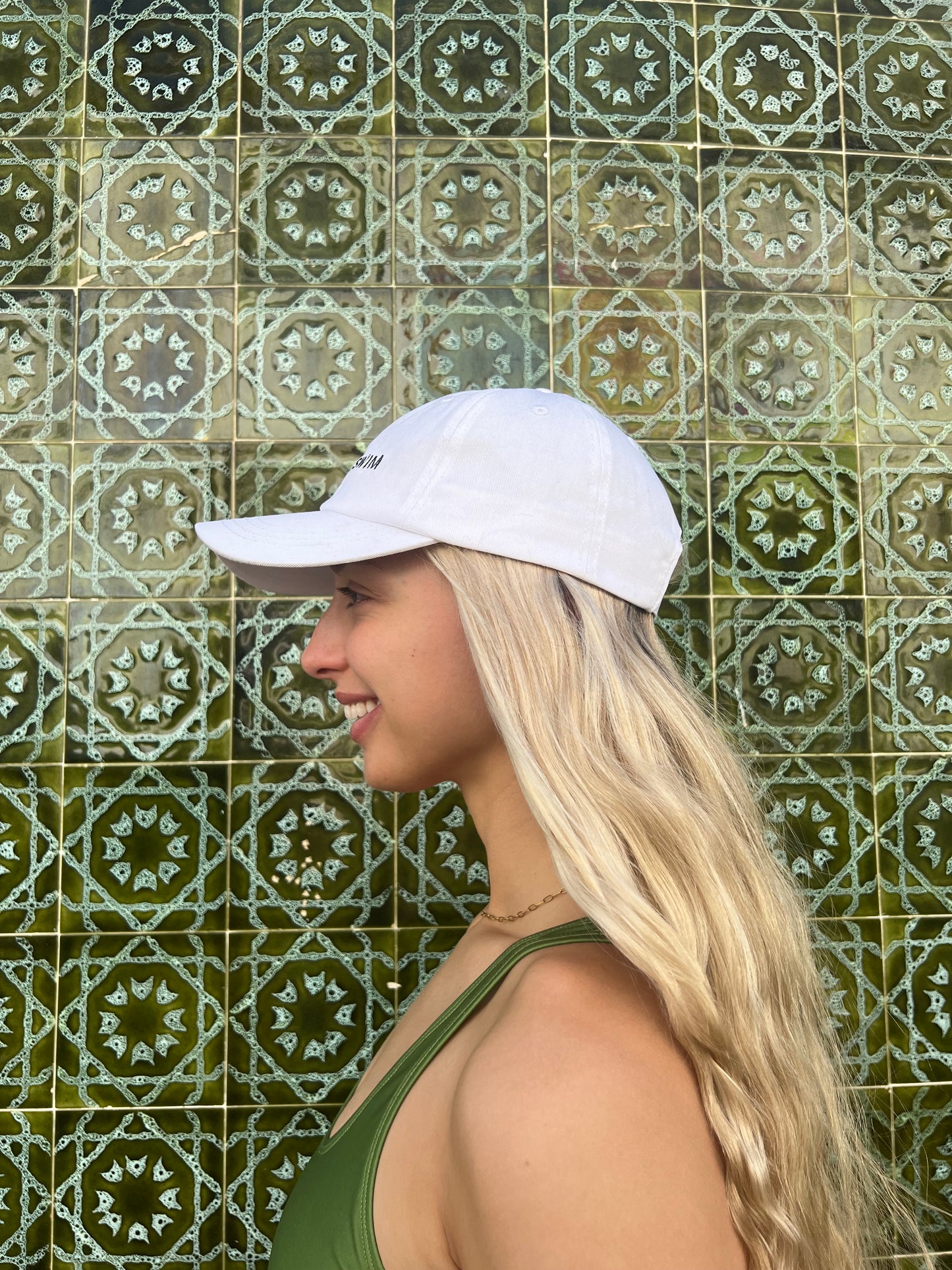 EVERYDAY LOGO UNISEX DAD CAP WHITE